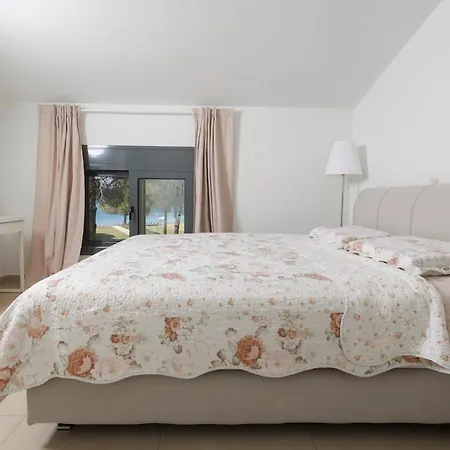 Beachfront Galini Пефкохори