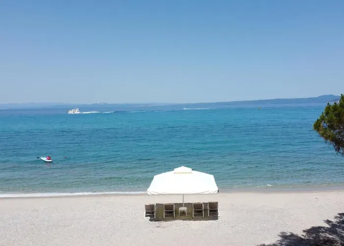 Beachfront Galini Villa *