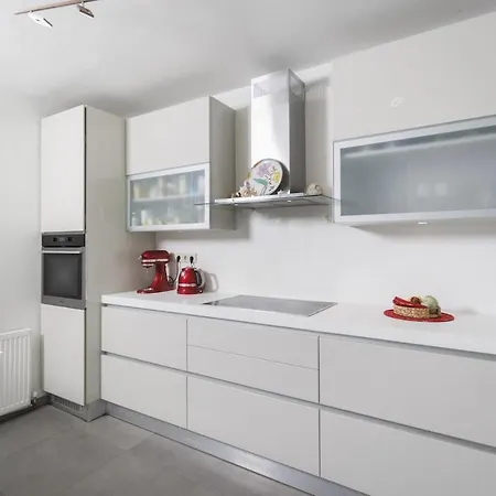 Beachfront Galini Villa *